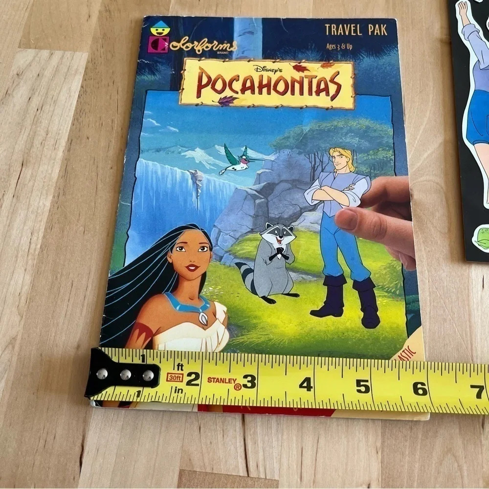 Vintage 90’s Disney Pocahontas Colorforms Play Set #379 River John Smith - Picture 6 of 7
